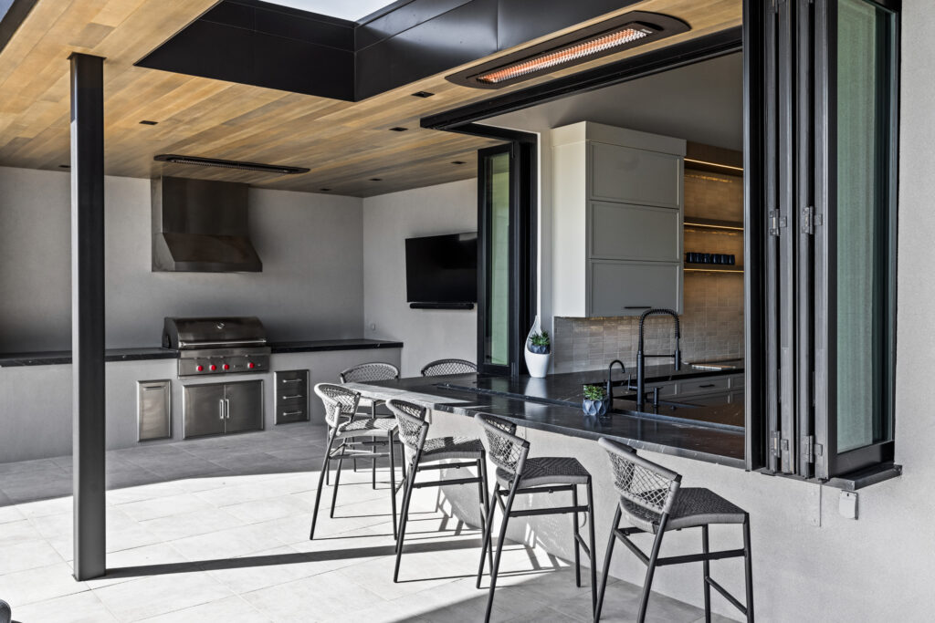 Tungsten Electric Outdoor Heater at Scottsdale AFT – Bracket-6